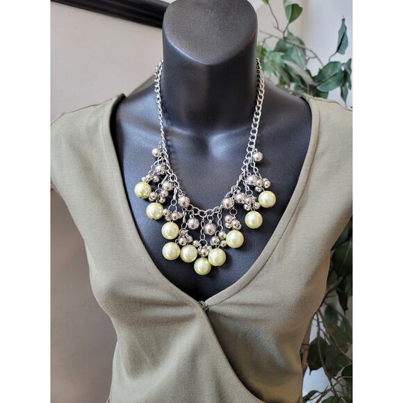 Caralyn Mirand The Drop Jumpsuit Women Large Green Wide Leg Belted V Neck Outfit - Picture 3 of 16